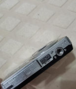 索尼W350 原机膜还在