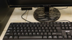 家用99成新大品牌电脑显示器音箱新鼠标一套